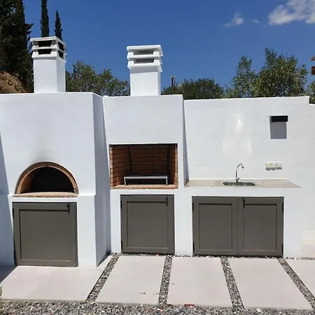 Eleni Nafplio, Pool & Sea View *