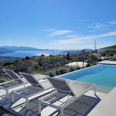 Eleni Nafplio, Pool & Sea View וילה טולון