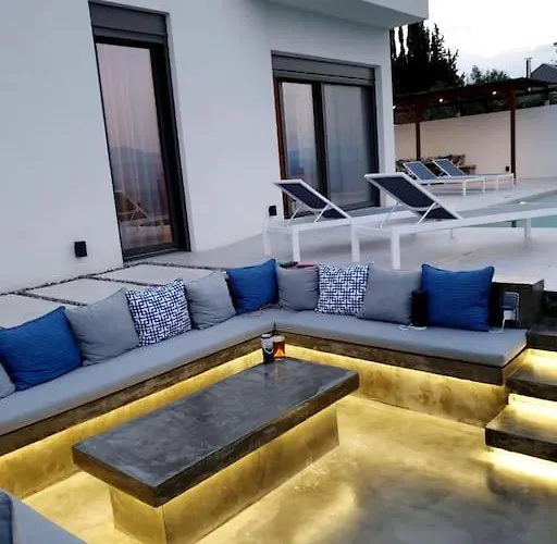 Eleni Nafplio, Pool & Sea View Tolón